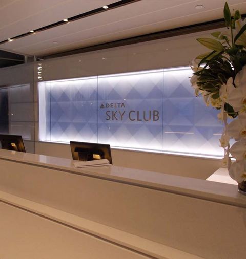 gallery greet wall